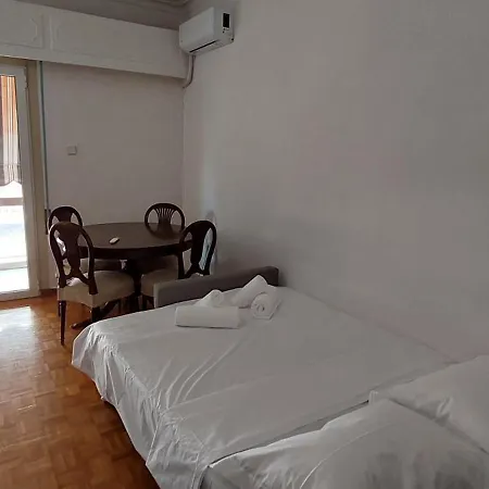 Apartment Neos Kosmos Family